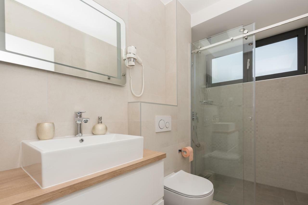 Villa Vid Apartments - Makarska Exklusiv מראה חיצוני תמונה