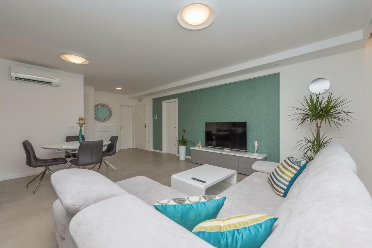 Villa Vid Apartments - Makarska Exklusiv מראה חיצוני תמונה